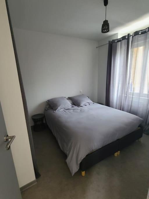 Logement Centre Ville Maurs Exteriör bild