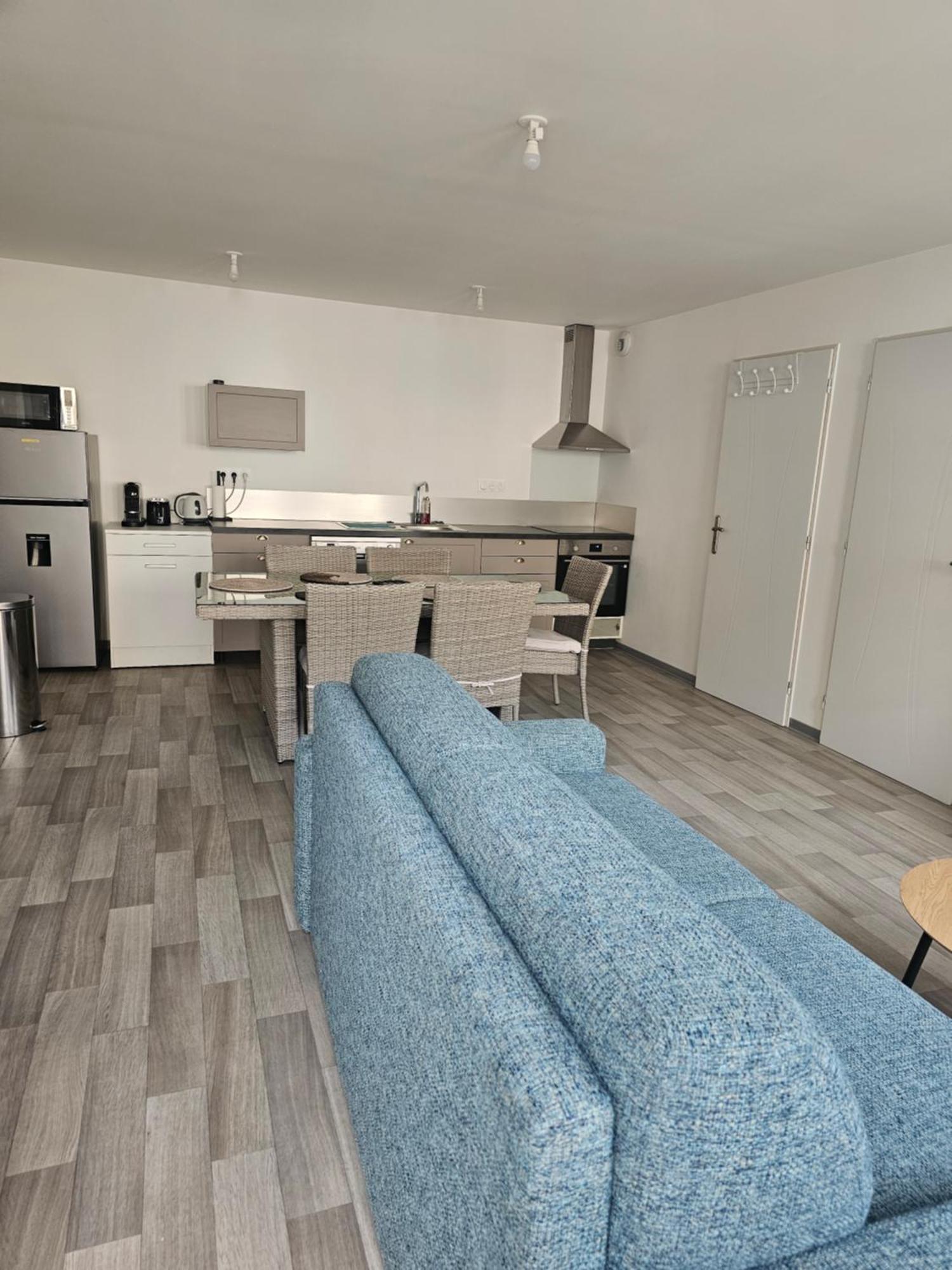 Logement Centre Ville Maurs Exteriör bild